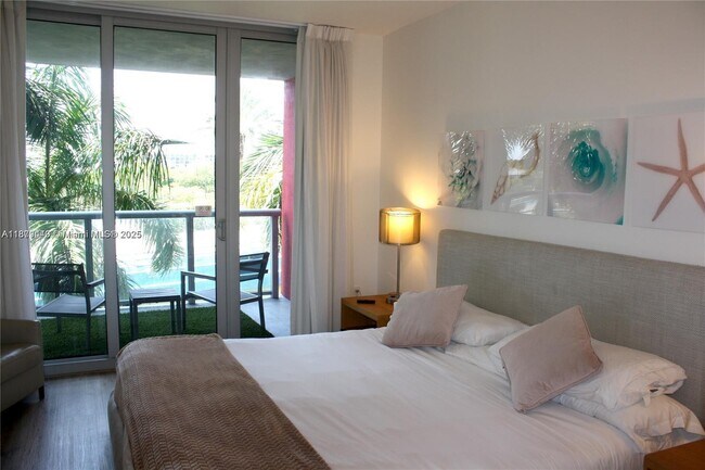 Foto del edificio - 2602 E Hallandale Beach Blvd