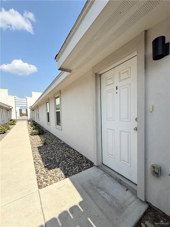 Building Photo - 3413 Sahara Dr