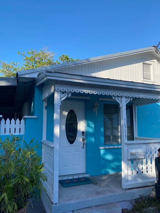 1515 Josephine St Unit Main, Key West, FL 33040 Condo for Rent in Key