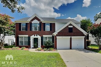 Building Photo - 6091 Roseway Ct