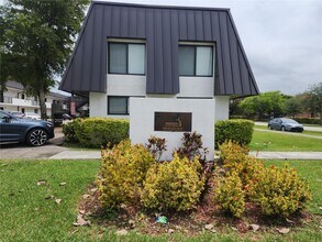 Building Photo - 19600 SW 110th Ct Building Photo - 19600 SW 110th Ct