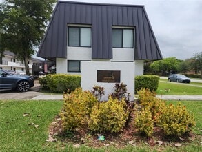 Building Photo - 19600 SW 110th Ct