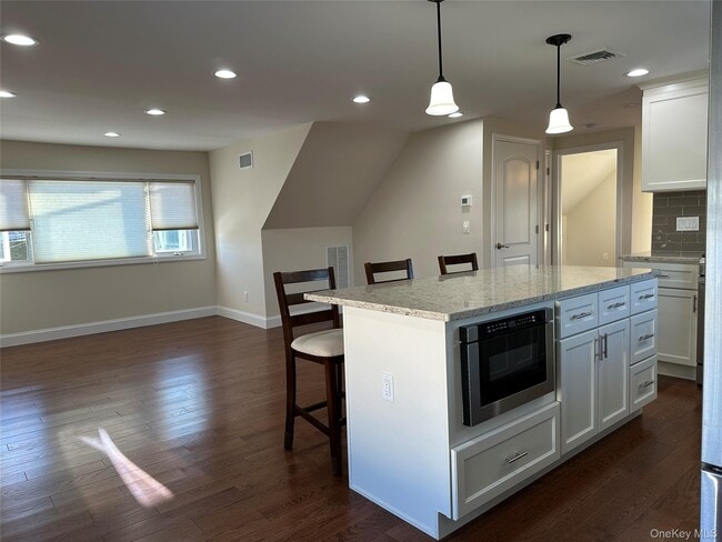 Building Photo - 59 New Hampshire Ave