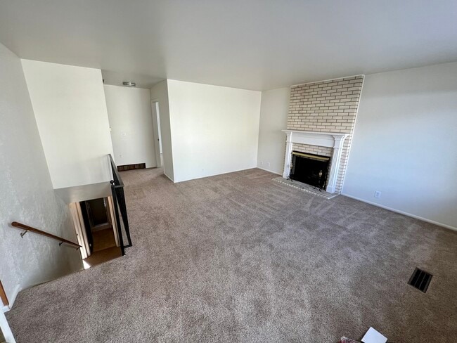 Living Room - 2344 E Fisher Ln