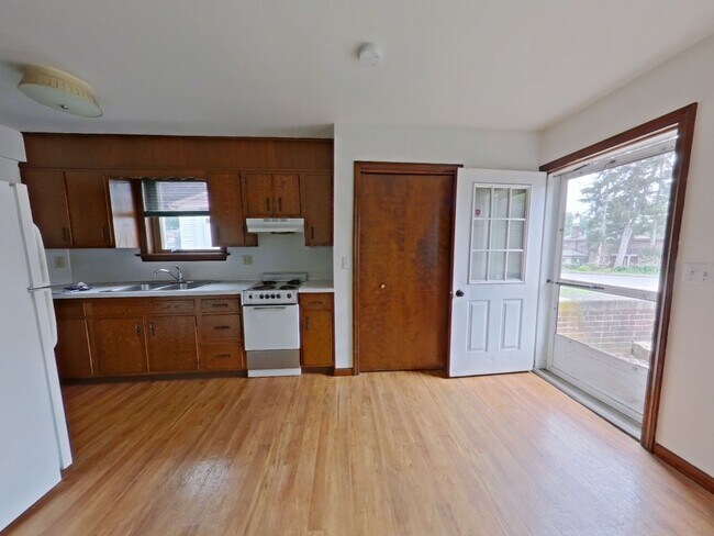 Foto del edificio - 550 S Hanover St