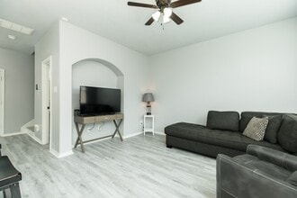 Building Photo - 345 Brandy Ridge Ln