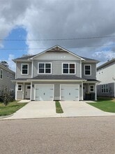 Building Photo - 1407 Odd Fellow St