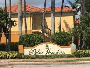 Building Photo - 7220 NW 114th Ave