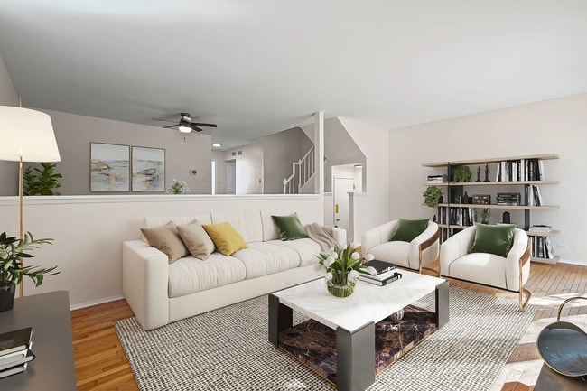 Building Photo - 1039 Sussex Dr