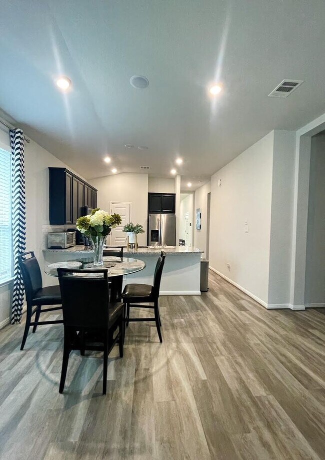 Foto del edificio - 5005 Drovers Path