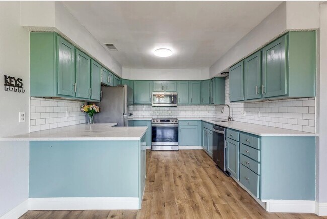 Building Photo - 5515 FM1377
