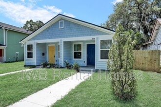 Building Photo - 514 Odessa St