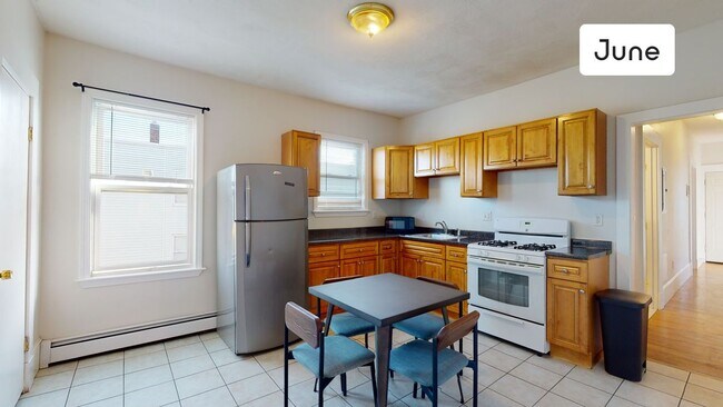 ROOM ONLY in 5-bed/1.0-bath Home - 4