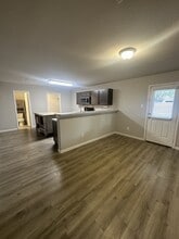 Building Photo - 2146 10th St