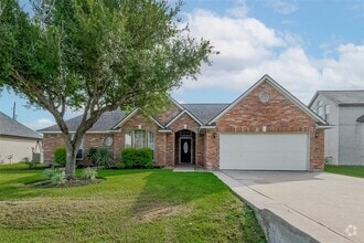 Building Photo - 9631 Highland Pointe Dr