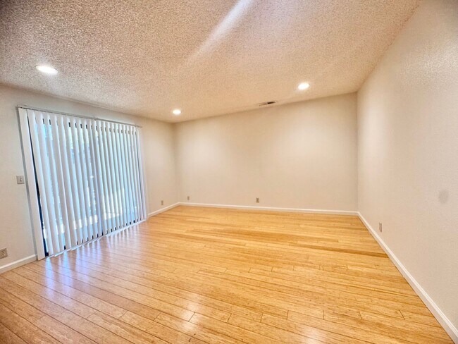 Foto del interior - Stadium Village Apartments
