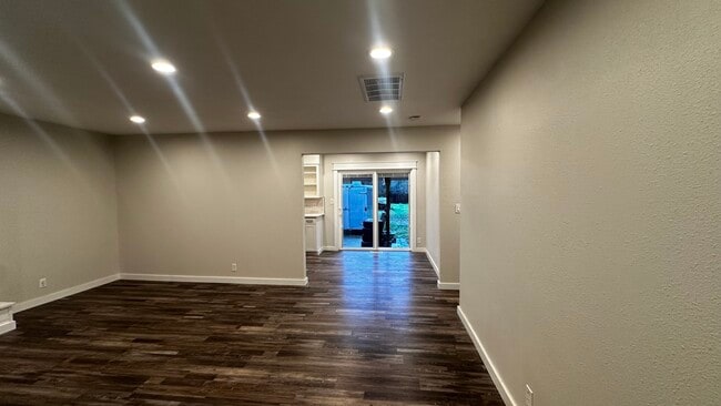 Foto del edificio - 340 SE 26th Ave