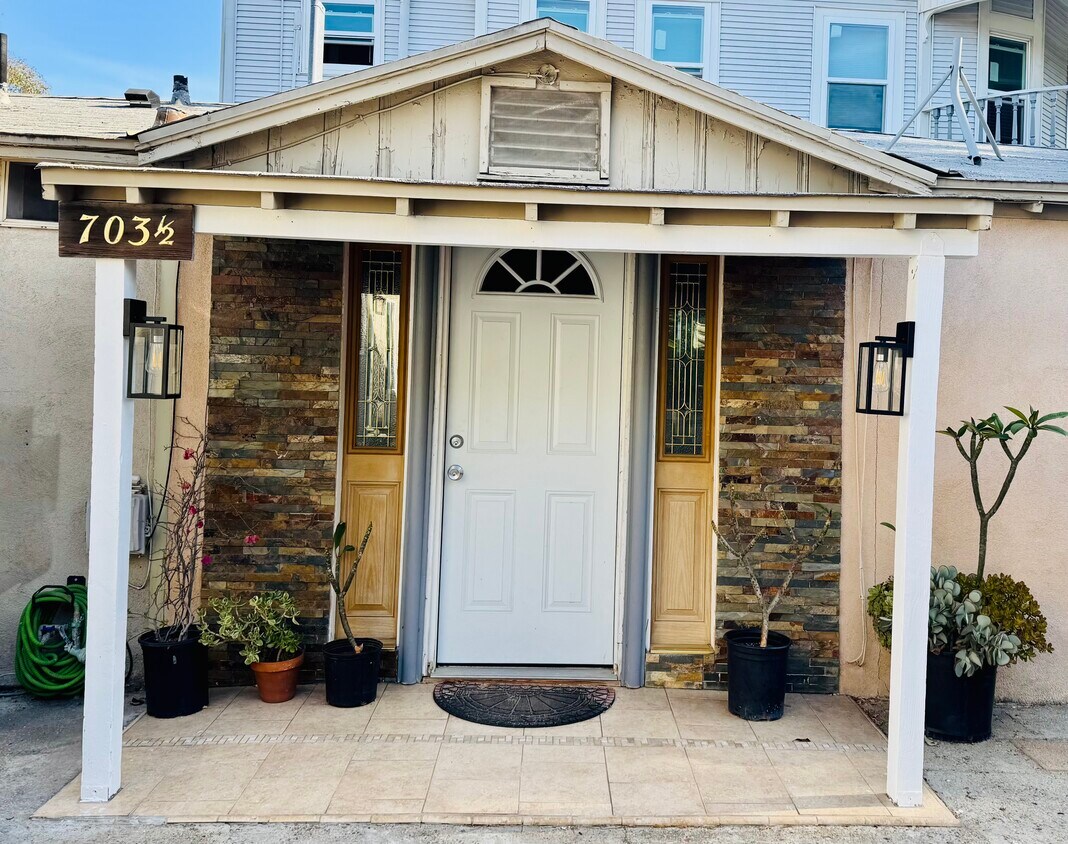 Foto principal - 701 W Doran St