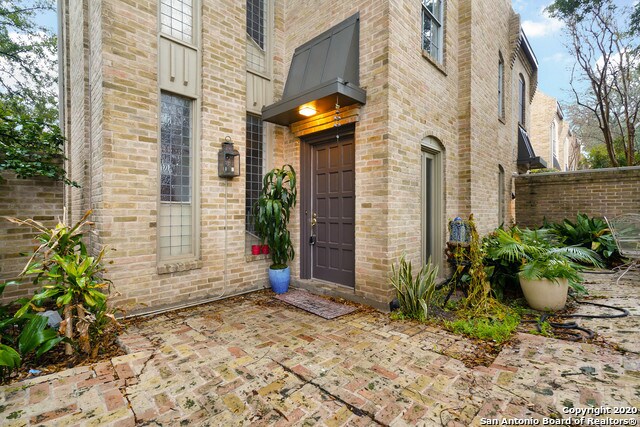 Foto del edificio - 5401 N New Braunfels Ave