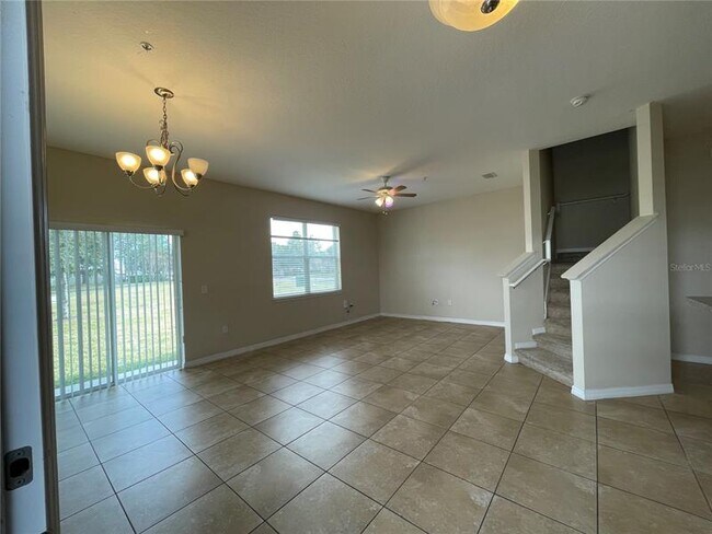 Building Photo - 6530 S Goldenrod Rd