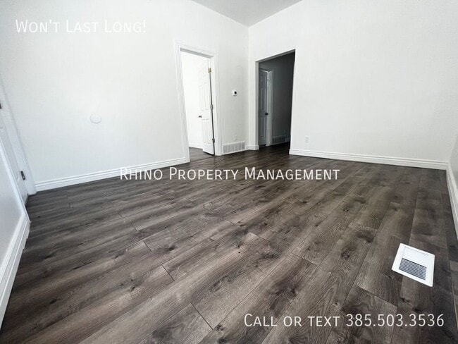 Building Photo - 174 7th St