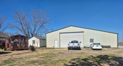 Building Photo - 22905-22116 OK-116