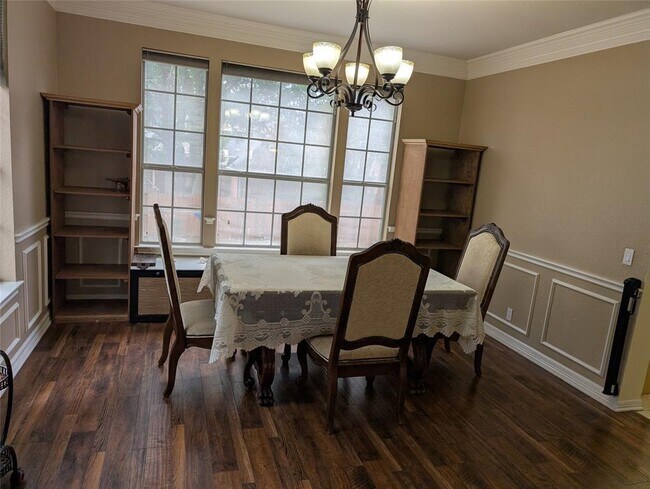Foto del edificio - 9910 Jasmine Creek Dr