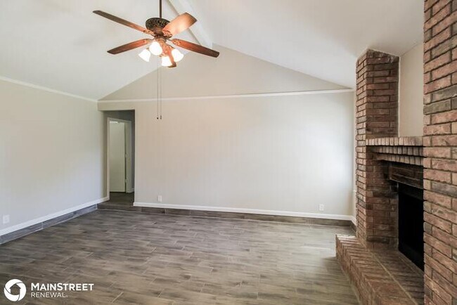 Foto del edificio - 1010 Galaxy Dr, Arlington, TX 76001