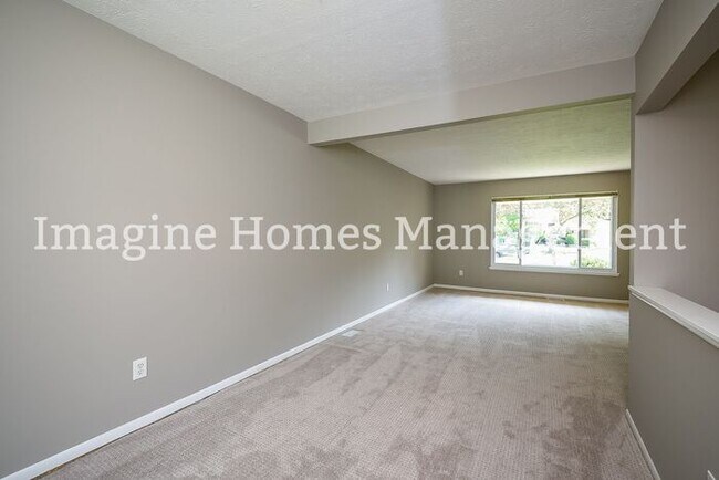 Building Photo - 6746 Duneden Ave