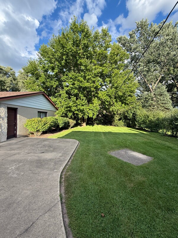 Building Photo - 1007 N Gibbons Ave