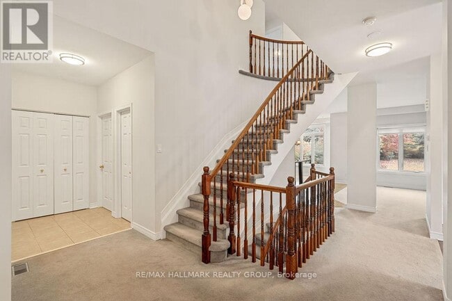 Photo du bâtiment - 17 Solace Ct