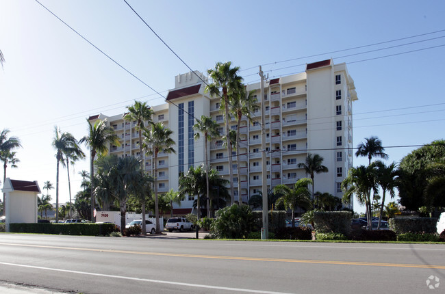 Building Photo - Sun Caper Condos