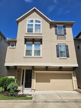 Building Photo - 9610 Knights Station Dr