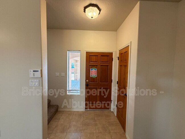 Building Photo - 605 Benicia Ln