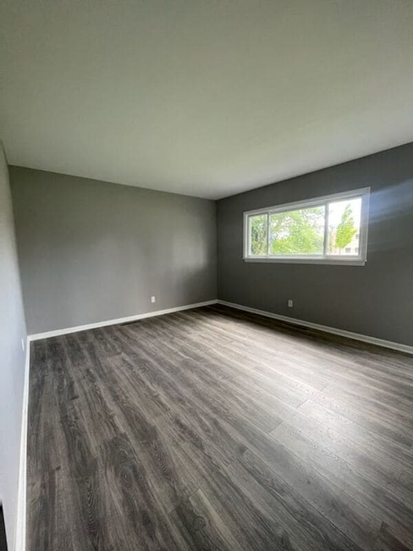 Building Photo - 1515 Watkins Rd