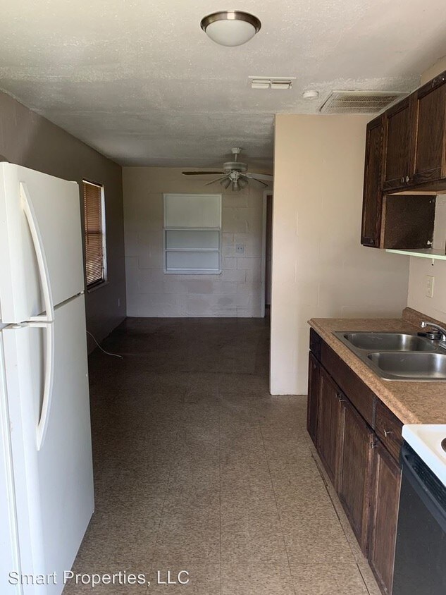 Primary Photo - 3 br, 1 bath House - 312 3rd Terrace SW