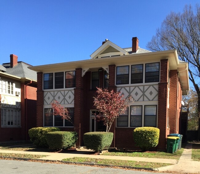 Building Photo - 1507 Center St