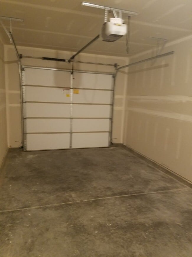 Building Photo - 1508 Butler Creek Ave