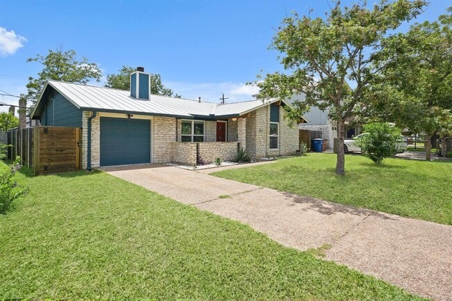 Building Photo - 8507 Spearman Dr