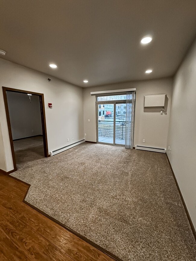 Interior Photo - The Metropolitan