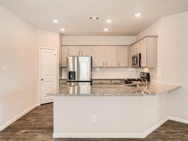 Foto del edificio - 649 Golden Grove Pkwy