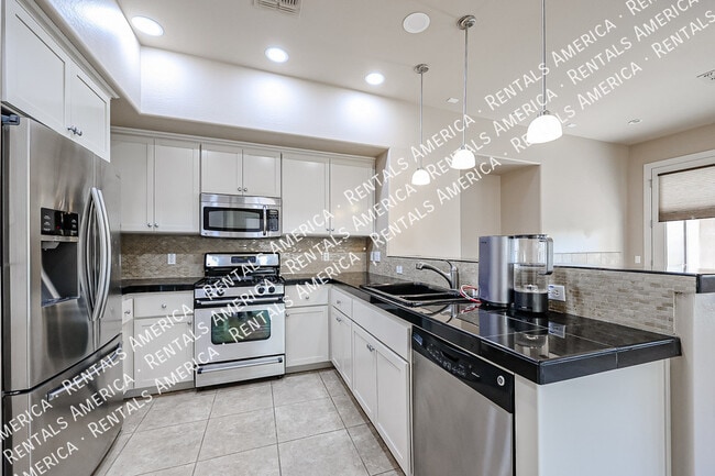 Building Photo - 4777 S Fulton Ranch Blvd
