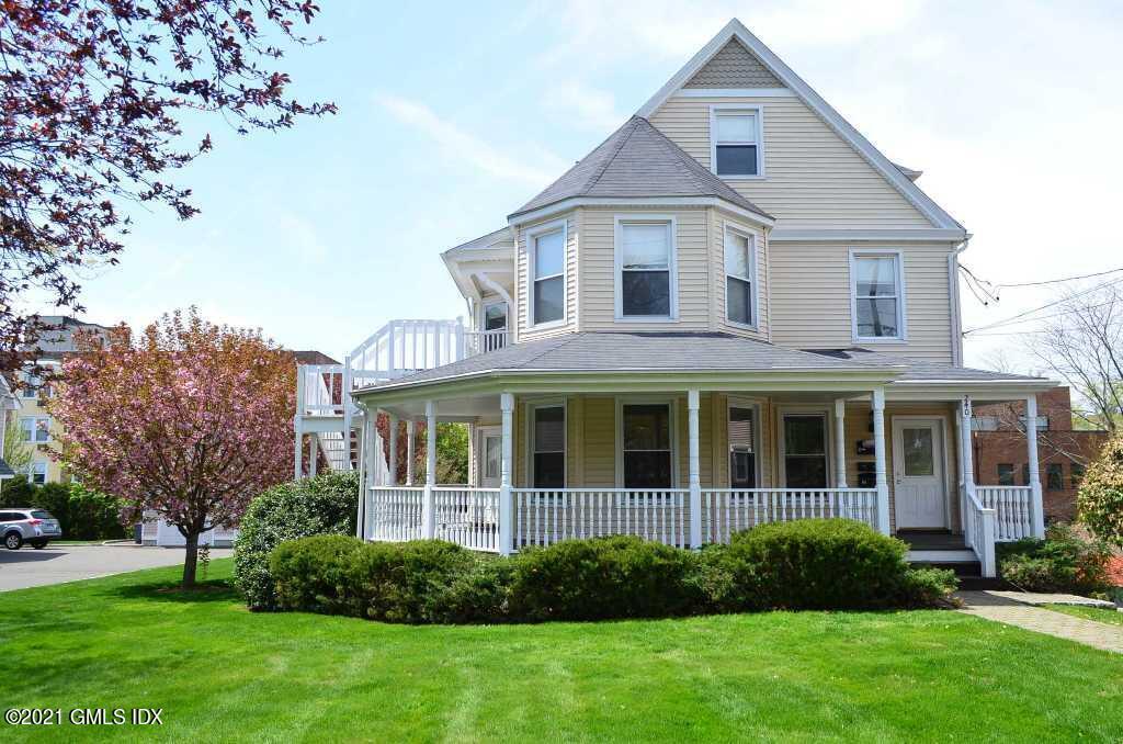 Primary Photo - 240 Milbank Ave