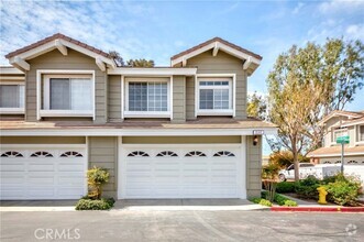Building Photo - 2182 Avocado Dr