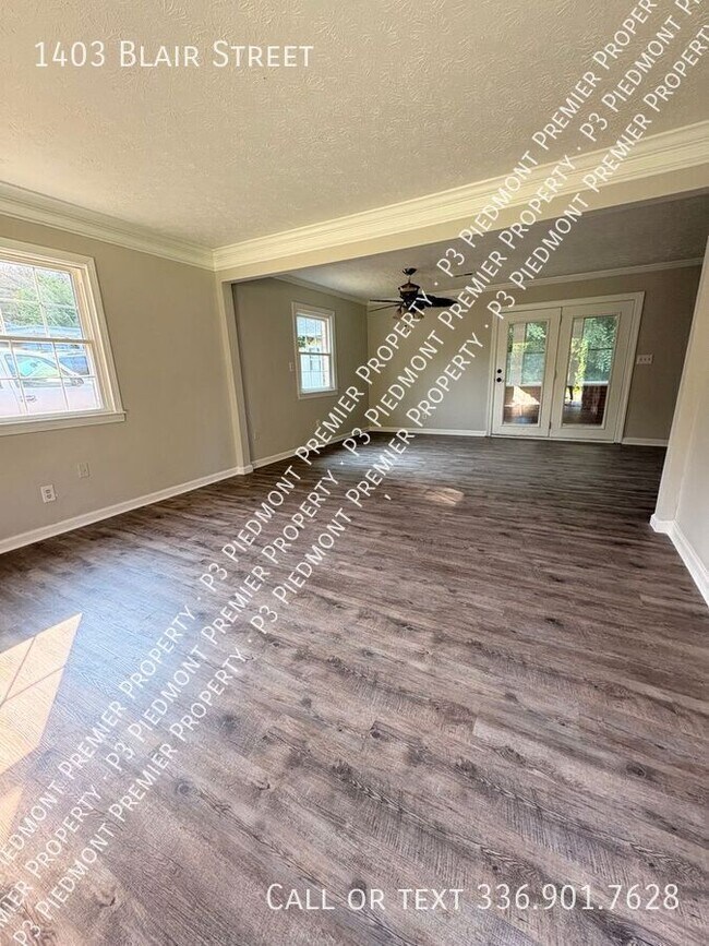 Foto del edificio - 1403 Blair St