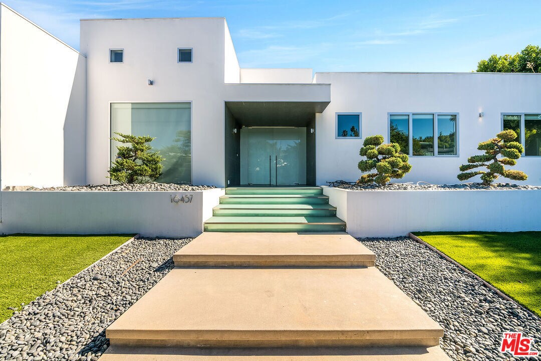 Foto principal - 16457 Westfall Pl