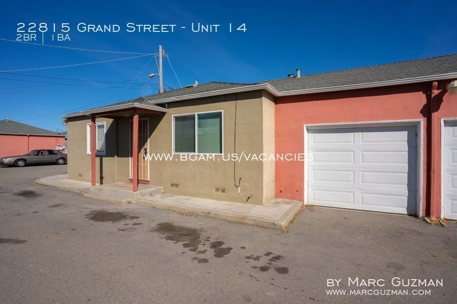 22815 Grand St Unit 14, Hayward, CA 94541 Room for Rent in Hayward