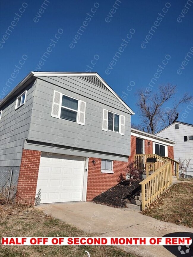 Building Photo - 16012 E 32nd St S