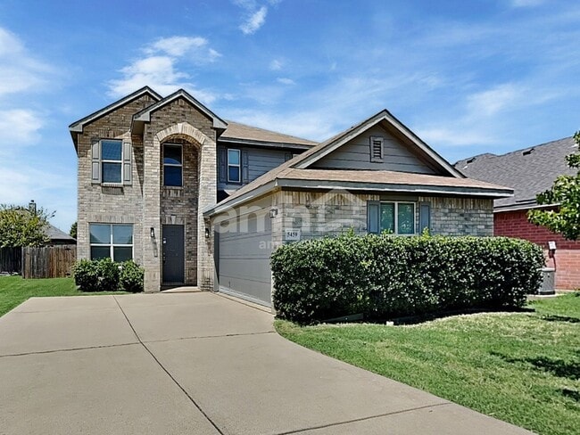 Building Photo - 5459 Montague Ln