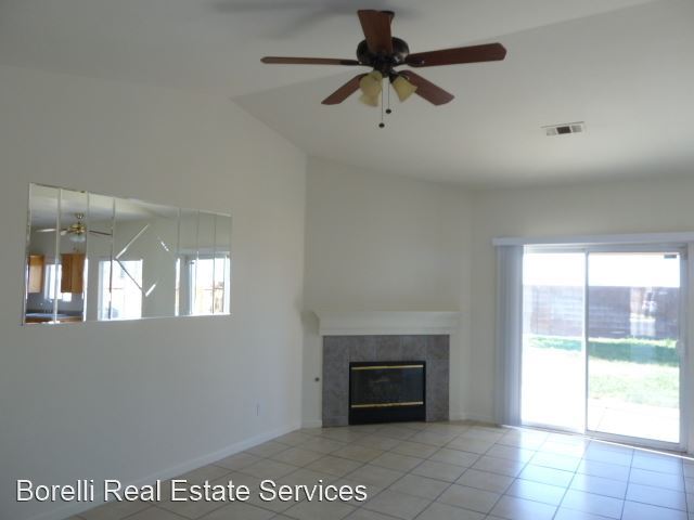 Building Photo - 3 br, 2 bath House - 1756 San Ramon Lane